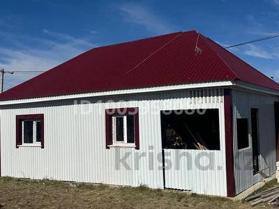 Отдельный дом · 1 комната · 60 м² · 10 сот., Республика 550 за 14 млн 〒 в Хромтау