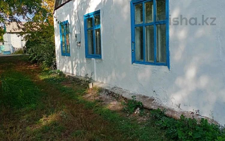 Часть дома · 3 комнаты · 48 м² · 20 сот., С.Заречное,ул.Советская 5 за 600 000 ₸ в Киевке — фото 2
