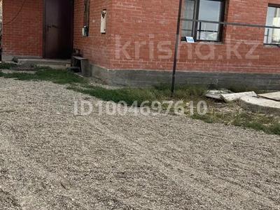 Отдельный дом · 4 комнаты · 99 м² · 10 сот., 26 переулок Юности 15А — Новой пожарной части за 20 млн 〒 в Семее