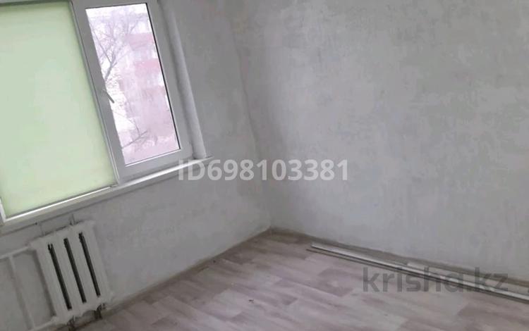 2-комнатная квартира · 43 м² · 3/5 этаж, мкр Центральный, Маханбет отемисова 118а — Насиха за 13 млн ₸ в Атырау — фото 13