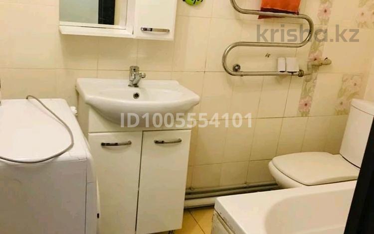 1-комнатная квартира · 42 м² · 3/5 этаж, 11-й мкр 20 — Интымак за 12 млн ₸ в Актау — фото 2