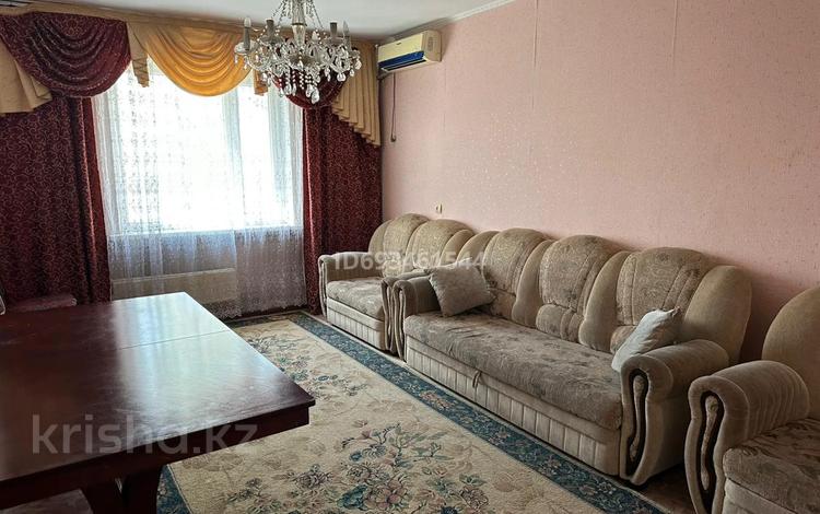 3-комнатная квартира, 71.8 м² помесячно, Мкр. Жастар 69 за 150 000 〒 в Талдыкоргане, мкр Жастар — фото 2