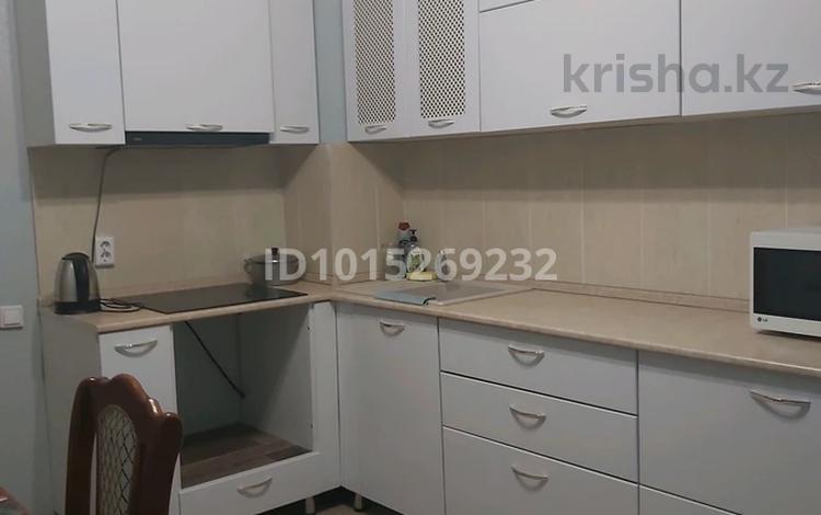 1-комнатная квартира · 48 м² · 2/10 этаж, Жибек жолы 9 за 150 000 ₸ в Усть-Каменогорске — фото 2