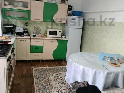 Отдельный дом · 4 комнаты · 60 м² · 3.5 сот., Волочаевская 165 — Продаётся два дома! за 33 млн ₸ в Алматы, Турксибский р-н