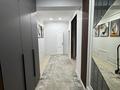 3-бөлмелі пәтер · 105.5 м² · 4/10 қабат, мкр Орбита-2, Ауэзова 163а — Пересечение Ауэзова Бухар Жырау, ТРЦ Атакент, бағасы: 90 млн ₸ в Алматы, Бостандыкский р-н — фото 4