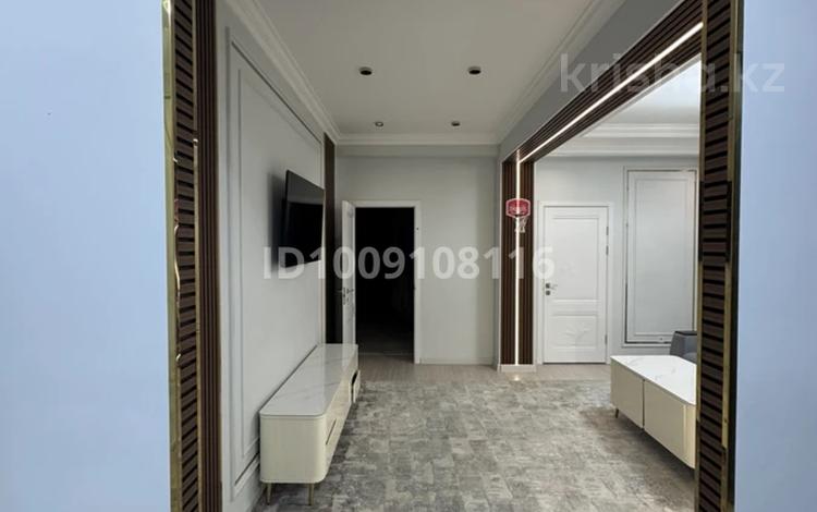 3-бөлмелі пәтер · 105.5 м² · 4/10 қабат, мкр Орбита-2, Ауэзова 163а — Пересечение Ауэзова Бухар Жырау, ТРЦ Атакент, бағасы: 90 млн ₸ в Алматы, Бостандыкский р-н — фото 4