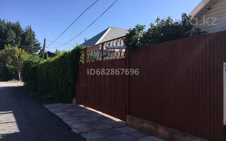 Отдельный дом · 4 комнаты · 90 м² · 8 сот., Толстого 318 — Федосеева за 35 млн 〒 в Шымкенте, Енбекшинский р-н — фото 2