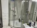 4-бөлмелі пәтер · 129.5 м² · 4/5 қабат, Курмангазы 1 — Конечная остановка, бағасы: 43 млн ₸ в Атырау, мкр Авангард-3 — фото 8