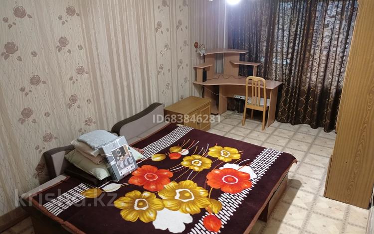 1-бөлмелі пәтер · 36 м² · 3/5 қабат, мкр Алмагуль, улица Басенова 39 — Розыбакиева Басенова, бағасы: 10 000 〒 в Алматы, Бостандыкский р-н — фото 2