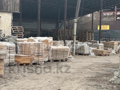 Аренда промбаз и заводов в Жетысу обл.: Промбаза · 300 соток, улица Медеу 16 — Бывшая Индустриальная за 1 млн 〒 Промбаза · 300 соток, улица Медеу 16 — Бывшая Индустриальная за 1 млн 〒 в Талдыкоргане