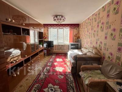 3-комнатная квартира, 70 м², 1/5 этаж, Малайсары Батыра 33 за 19 млн 〒 в Павлодаре