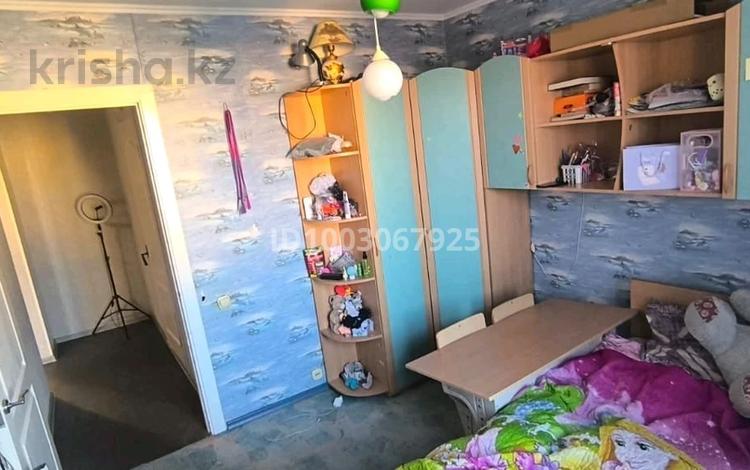 4-бөлмелі пәтер · 96 м² · 9/10 қабат, 5-й микрорайон, Абая — Абая /Арыстанбекова, бағасы: 28 млн ₸ в Костанае — фото 2