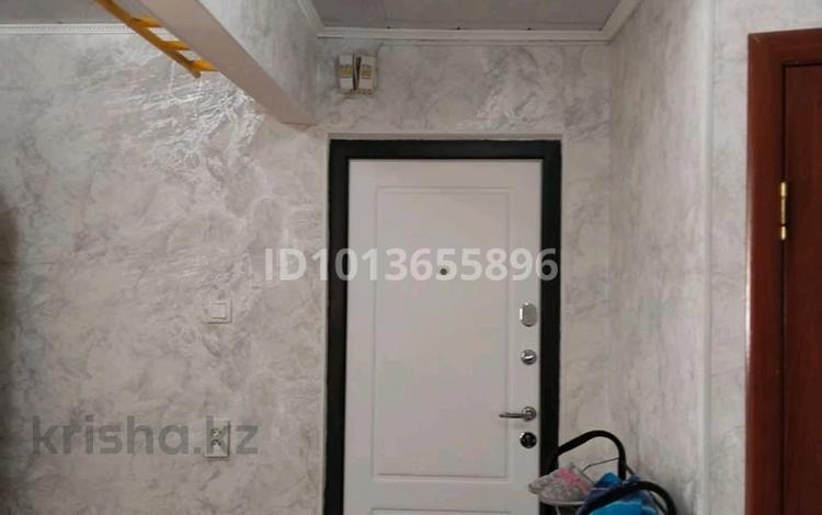 3-комнатная квартира · 62.5 м² · 2/5 этаж, 3мкр 52 дом 49 — Магазин Сказканың артында за 14 млн ₸ в Жанатасе — фото 2