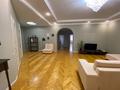 4-комнатная квартира · 200 м² · 3/4 этаж, Ташенова 12/2 за 1 млн ₸ в Астане — фото 2
