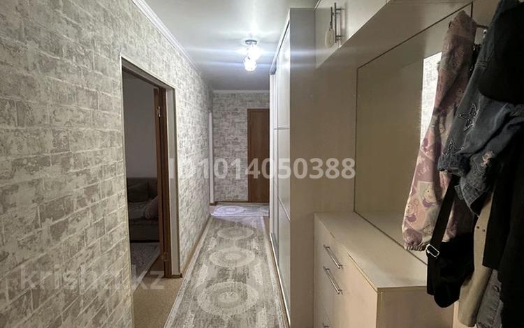 3-комнатная квартира · 67 м² · 1/5 этаж, Строителей 41 за 20.5 млн ₸ в Аксу — фото 2