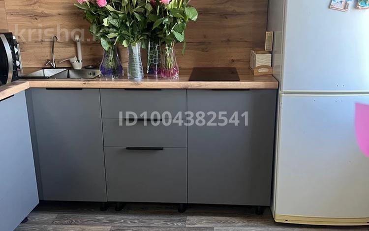 2-комнатная квартира · 45.1 м² · 5/5 этаж, Астана 14 за 15 млн 〒 в Усть-Каменогорске — фото 2