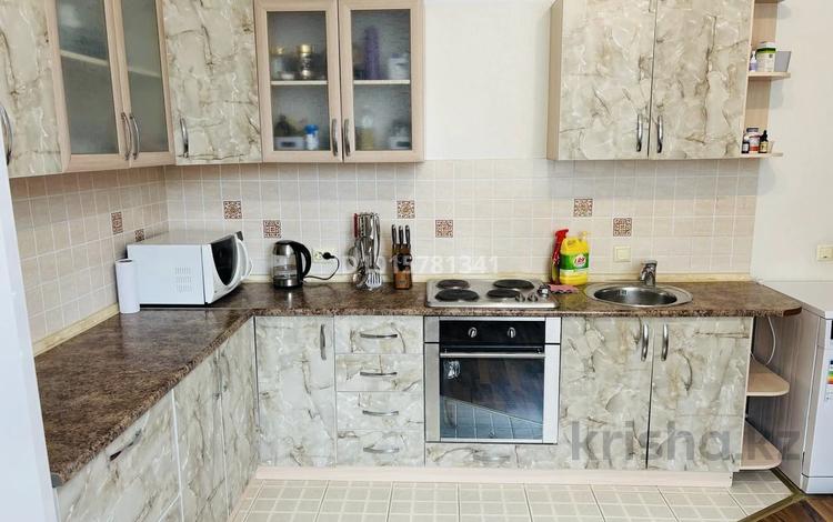 2-бөлмелі пәтер · 75.5 м² · 4/12 қабат, Ракымжан Кошкарбаев 28, бағасы: 45.5 млн ₸ в Астане, Сарайшык р-н — фото 2