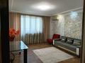 2-комнатная квартира · 55 м² · 8/9 этаж, мкр Ардагер, Сатпаева 48 д — Трц Атырау за 230 000 ₸ — фото 4