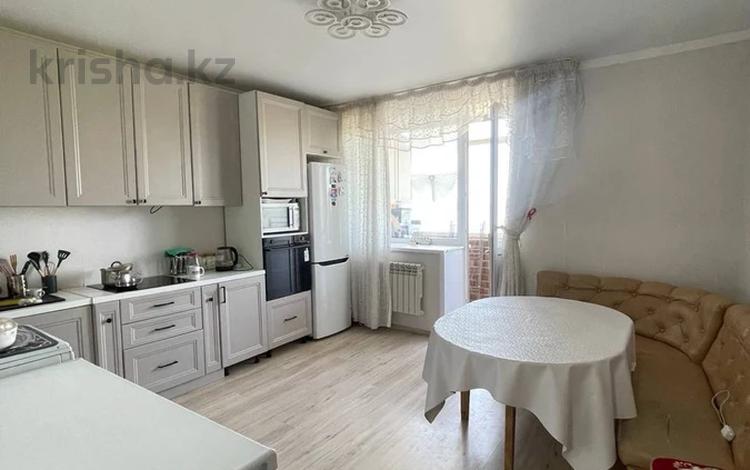 2-комнатная квартира · 72.9 м² · 8/9 этаж, Старый аэропорт 1У за 29.5 млн ₸ в Кокшетау — фото 2