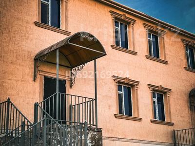 Часть дома · 5 комнат · 250.9 м² · 8 сот., Акжелкен, Тенистая 57/1 за 22 млн 〒 в Актау