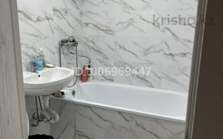 2-комнатная квартира · 46 м² · 1/5 этаж, 50лет октября за 15 000 ₸ в Рудном — фото 7