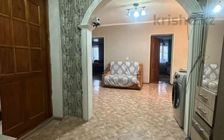 3-комнатная квартира · 91.7 м² · 3/5 этаж, Папанина 36а за 24.5 млн ₸ в Семее — фото 2