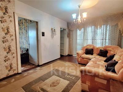 4-комнатная квартира · 60 м² · 3/5 этаж, Майкудук, 16й микрорайон за 10.3 млн ₸ в Караганде, Алихана Бокейханова р-н