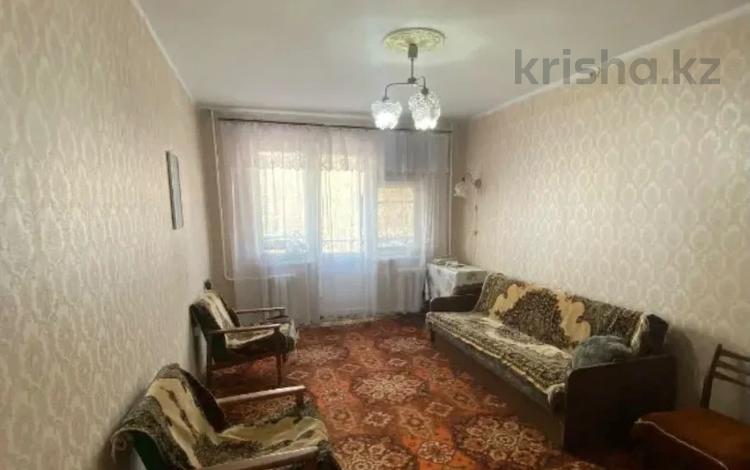 4-комнатная квартира · 61 м² · 3/5 этаж, Махамбет Утемисов 128б за 13.5 млн ₸ в Атырау — фото 2