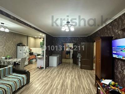 2-комнатная квартира · 75.9 м² · 1/5 этаж, мкр Акбулак, Хан шатыр 3 — ул. Момышулы ниже пр. Рыскулова за 41 млн ₸ в Алматы, Алатауский р-н