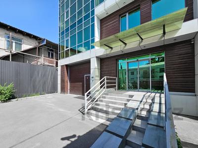 Свободное назначение, офисы, магазины и бутики, медцентры и аптеки, образование · 988 м² за 750 млн 〒 в Алматы