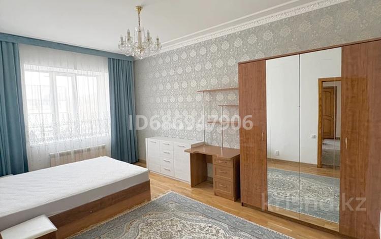4-комнатная квартира · 120 м² · 2/10 этаж, Лободы 29/2 — Парк Вечного Огня за 550 000 〒 в Караганде, Казыбек би р-н — фото 30