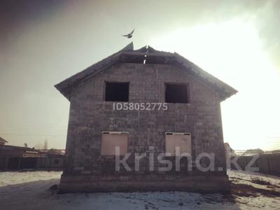 Саяжай · 4 бөлме · 159.4 м² · 7 жүзд., Жомарт, 6 линия 37, бағасы: 17 млн ₸ в 
