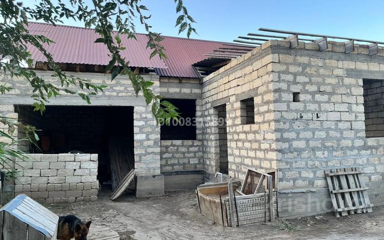 Отдельный дом · 3 комнаты · 100 м² · 8 сот., мкр Курсай, Казалинская 18 — Находится рядом школа за 9 млн ₸ в Атырау — фото 2