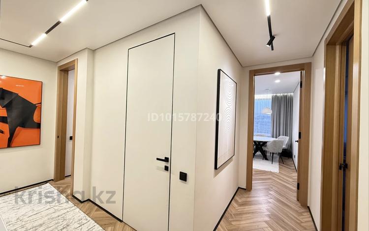 3-комнатная квартира · 90 м² · 14/14 этаж, Абикен Бектурова 11/1 за 69.9 млн ₸ в Астане, Нура р-н — фото 2