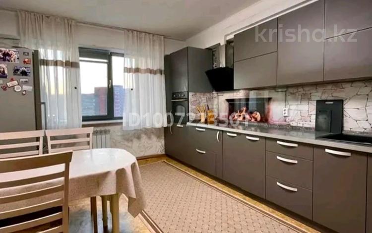 3-комнатная квартира · 92.3 м² · 7/9 этаж, Есенберлина 2/2 2/2 — Аль фараби есенберлина за 35 млн ₸ в Усть-Каменогорске, Ульбинский — фото 2