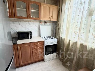 1-бөлмелі пәтер · 33 м² · 2/5 қабат, ул.Жамбыла, бағасы: 11 млн ₸ в Уральске