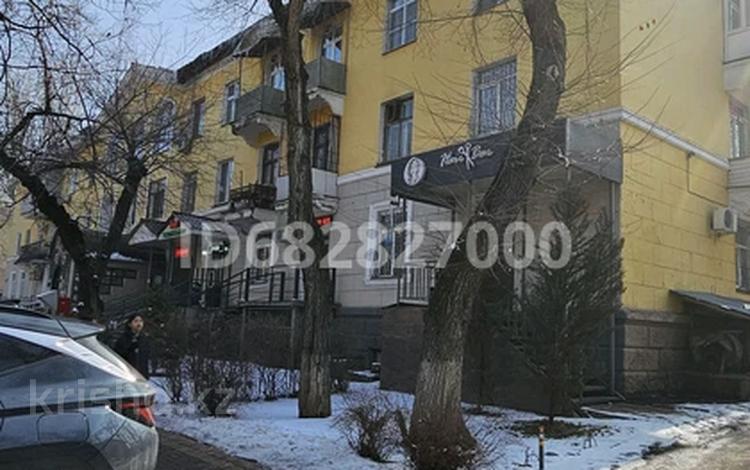 2-бөлмелі пәтер · 45 м² · 2/3 қабат, Кабанбай Батыра-Амангельды 142, бағасы: 67 млн ₸ в Алматы, Алмалинский р-н — фото 17