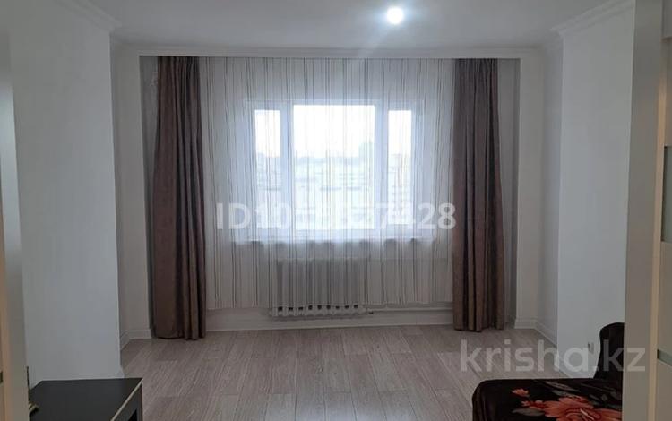 2-комнатная квартира · 56 м² · 11/12 этаж, Сыганак 14 за 270 000 ₸ в Астане, Нура р-н — фото 2