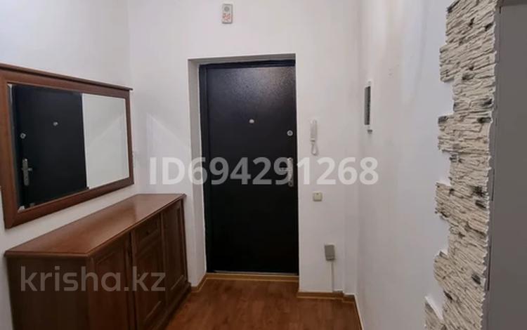 2-бөлмелі пәтер · 72 м² · 6/10 қабат, Мкр Алтын ауыл, бағасы: 26.5 млн ₸ в Каскелене — фото 2