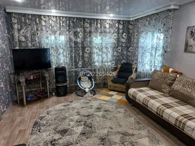 Отдельный дом • 3 комнаты • 50 м² • , Чкалова за 6.5 млн 〒 в Шарбакты