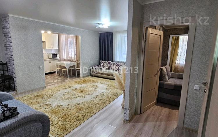 3-бөлмелі пәтер · 60.4 м² · 3/9 қабат, Кабанбай батыра 91, бағасы: 40 млн ₸ в Усть-Каменогорске — фото 2