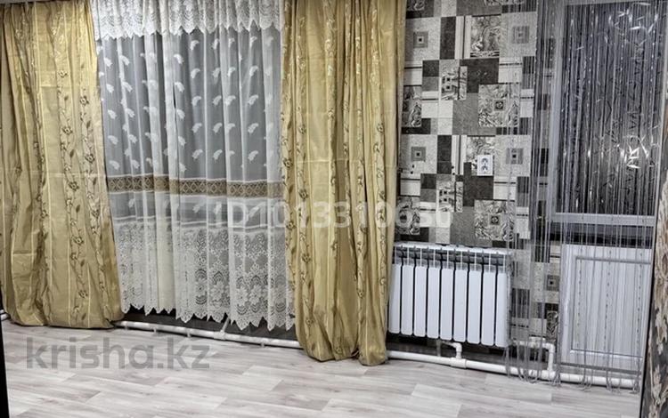 2-бөлмелі пәтер · 31 м² · 3/3 қабат, Сатпаева 77, бағасы: 80 000 ₸ — фото 3