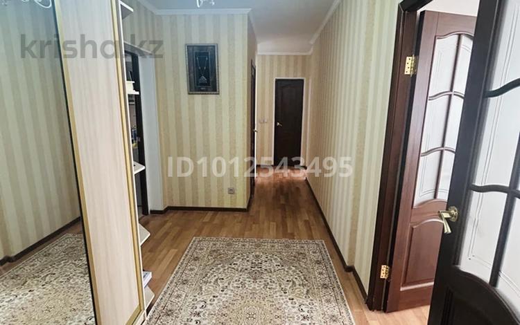 3-бөлмелі пәтер · 86.6 м² · 3/5 қабат, мкр Жети Казына, мкр Жеты Казына, бағасы: 28 млн ₸ в Атырау — фото 2