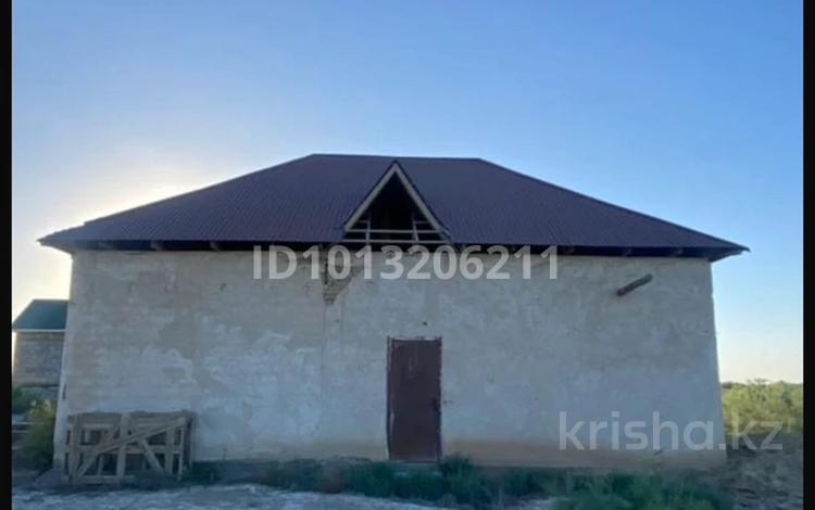Жеке үй · 4 бөлме · 110 м² · 1000 жүзд., Герман 34 — СТЕКЛО ЗАВОДҚА бара жатқанда 4-ші көшенің аяғы, бағасы: 4 млн ₸ в  — фото 2
