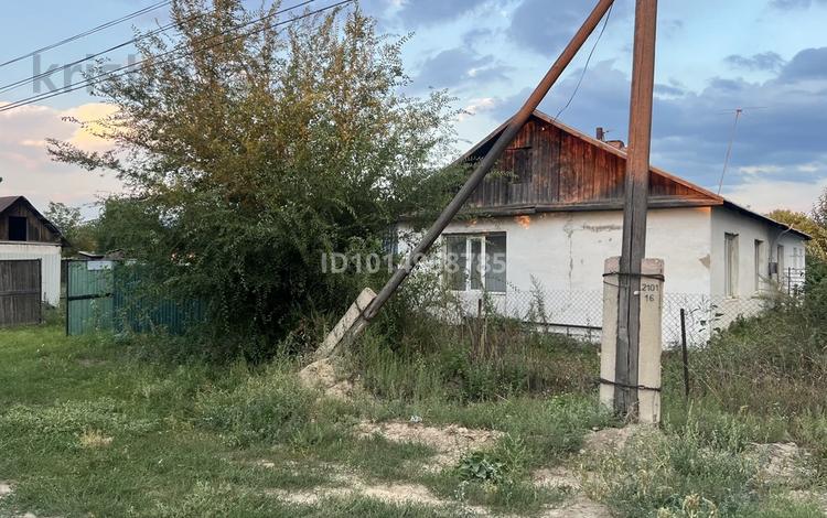 Үйдің бір бөлігі · 2 бөлме · 42.3 м² · 6.5 жүзд., Амангелді 110-2, бағасы: 8 млн ₸ в  — фото 2