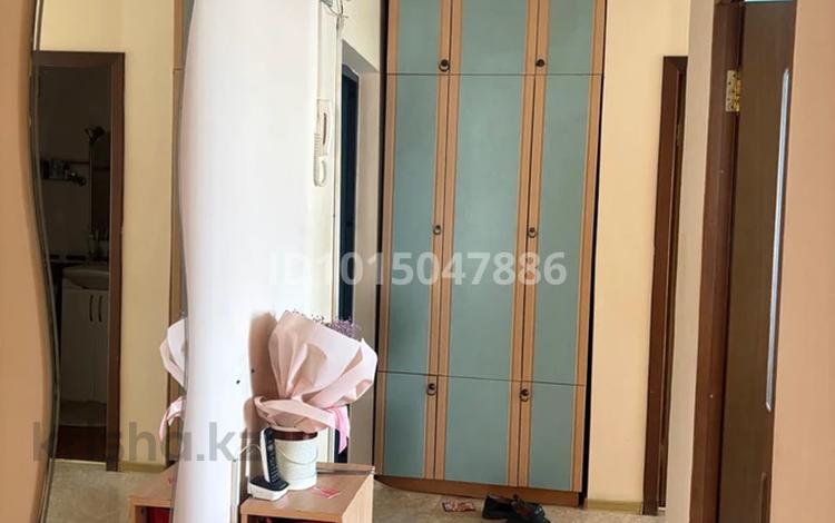 4-бөлмелі пәтер · 63.6 м² · 3/5 қабат, Мукашева 7А, бағасы: 19 млн ₸ в Атырау, мкр Привокзальный-3А — фото 2