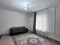 2-комнатная квартира · 50 м² · 1/4 этаж, Жарбосынова 84/2 — Возле Somerset за 12 000 ₸ в Атырау, мкр Авангард-4 — фото 2