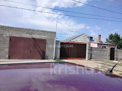 Отдельный дом · 3 комнаты · 100 м² · 10 сот., 1 7 — Возле заправки магазин рядом Жанұя за 40 млн ₸ в Кабанбае Батыра
