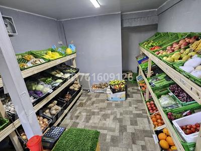 Свободное назначение, офисы, магазины и бутики, склады, общепит, салоны красоты, сельское хозяйство, бани, гостиницы и зоны отдыха, образование, развлечения, кабинеты и рабочие места, студии · 15 м² за 150 000 ₸ в Алматы, Турксибский р-н