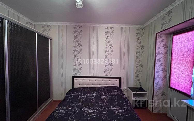 3-бөлмелі пәтер · 62 м² · 5/5 қабат, Айтеке би 26 — В центре, бағасы: 18.5 млн ₸ в Таразе — фото 2